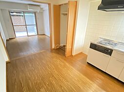 レジデンス馬事公苑 1階1Kのリビング/ダイニング