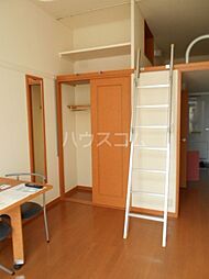 レオパレスかねた 110 1階1Kのリビング/ダイニング