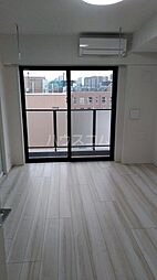 都営大江戸線 牛込柳町駅 徒歩7分の賃貸マンション 1階1Kのリビング/ダイニング