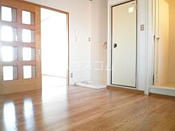 マンションシラヌイ 2階2LDKのリビング/ダイニング