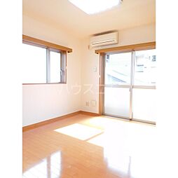 パレマロンII 303 3階1Kのリビング/ダイニング