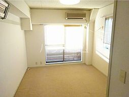 東急東横線 学芸大学駅 徒歩4分の賃貸マンション 3階ワンルームのリビング/ダイニング