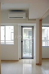 東急田園都市線 用賀駅 徒歩8分の賃貸マンション 2階1DKのリビング/ダイニング