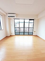 ノースチェスナット 201 2階2LDKのリビング/ダイニング