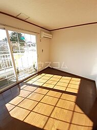 モンテアイレス 102 1階2DKのリビング/ダイニング