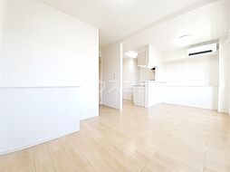 東武桐生線 三枚橋駅 徒歩29分の賃貸アパート 2階1LDKのリビング/ダイニング