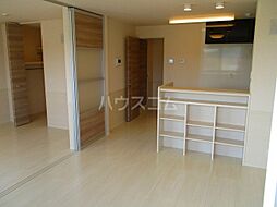 ＣＯＭＦＯＲＴＩＡ 3階2LDKのリビング/ダイニング