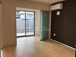 グリーンガーデン 1階1LDKのリビング/ダイニング