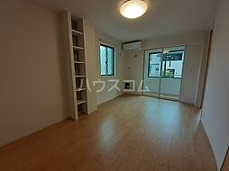 マーベラス 101 1階2Kのリビング/ダイニング