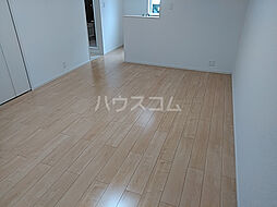 ラパン　ノアール 105 1階ワンルームのリビング/ダイニング