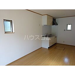 レイクウッド 1階2LDKのリビング/ダイニング