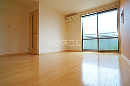 ヴィラージュ桂 201