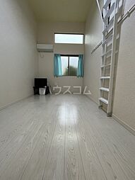 アティコグランデ 205 2階ワンルームのリビング/ダイニング