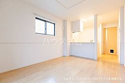 カレント（ｃｕｒｒｅｎｔ） 102 1階2LDKのリビング/ダイニング