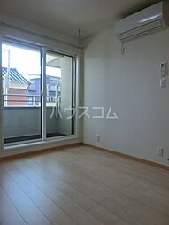 ヌーヴォープリエール 302 3階ワンルームのリビング/ダイニング