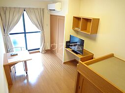 レオパレスクォリティハイツ平子 105 1階1Kのリビング/ダイニング