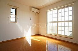 ルミエール 201 2階1LDKのリビング/ダイニング