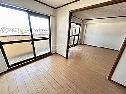 プレ・リヴィエール 303 3階3LDKのリビング/ダイニング