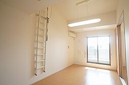 ファミーユとりやま 202 2階2LDKのリビング/ダイニング