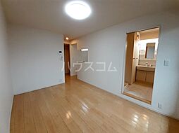 ヴィラキーファＭ 202 2階1LDKのリビング/ダイニング