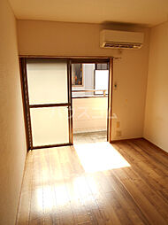 グリーンコーポ 202 2階1Kのリビング/ダイニング