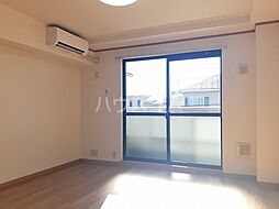 ジュネス絹の台 202 2階ワンルームのリビング/ダイニング