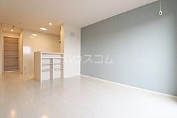 ベアー　フルーツ 2階1LDKのリビング/ダイニング