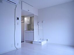 サンロイヤル武蔵野 102 1階ワンルームのリビング/ダイニング