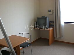 レオパレスぬまた 101 1階1Kのリビング/ダイニング