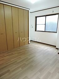 ブリリアントハイツ 102 1階ワンルームのリビング/ダイニング