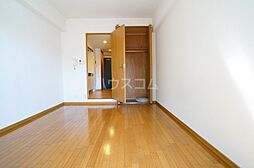 メイプル等持院 107 1階1Kのリビング/ダイニング