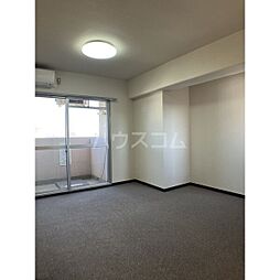 ラトゥール呼続 603 6階ワンルームのリビング/ダイニング