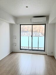 MAXIV百合ヶ丘TRE 302 3階1Kのリビング/ダイニング