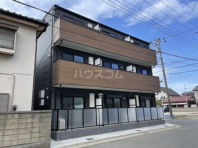 3 / 11