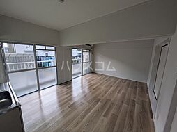 愛知環状鉄道 六名駅 徒歩8分の賃貸マンション 1階2LDKのリビング/ダイニング