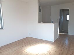 ヴィラレーブD 201 2階2LDKのリビング/ダイニング