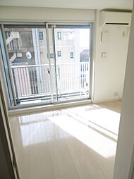 JR常磐線 松戸駅 徒歩5分の賃貸マンション 8階1Kのリビング/ダイニング