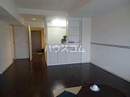 プライムアーバン亀有 6階2LDKのリビング/ダイニング