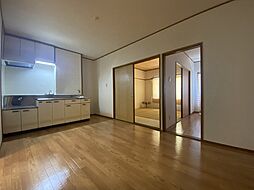 コーポ華 501 5階3DKのリビング/ダイニング