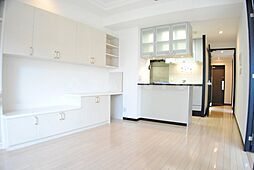 エステムプラザ梅田EAST 13階1LDKのリビング/ダイニング