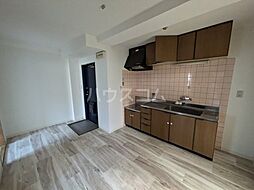 エトワルK 2階2DKのリビング/ダイニング