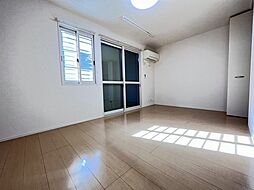 クレセール 102 1階1LDKのリビング/ダイニング