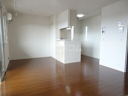 ロハスタウン　I 2階2LDKのリビング/ダイニング