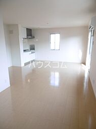 ラ・プランタン 2階1LDKのリビング/ダイニング