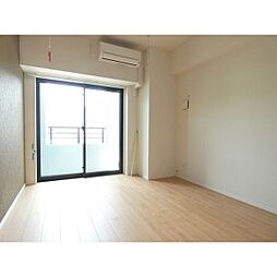 AVANTI　aratamabashi 303 3階ワンルームのリビング/ダイニング