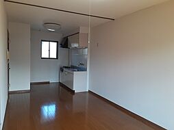 マイシャトウ平須 1階1LDKのリビング/ダイニング