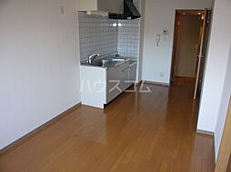 Ｐｅａｃｈ花の家 502 5階2LDKのリビング/ダイニング