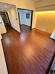 プレジオ鎗屋町 2階1LDKのリビング/ダイニング