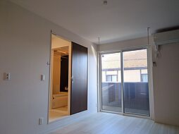 プラティア 101 1階1LDKのリビング/ダイニング