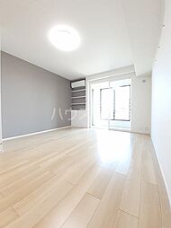 ヴィル・ローズ 205 2階ワンルームのリビング/ダイニング